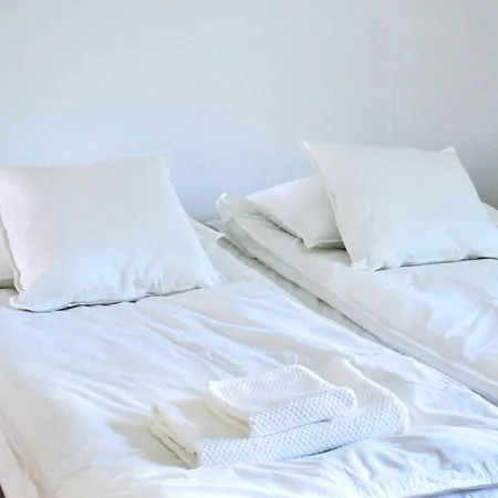 Apartment Palkinen Ii - 1950s Vintage With Parking & Courtyard & Wifi *