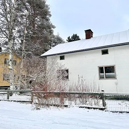 Palkinen Ii - 1950s Vintage With Parking & Courtyard & Wifi Appartamento Rovaniemi